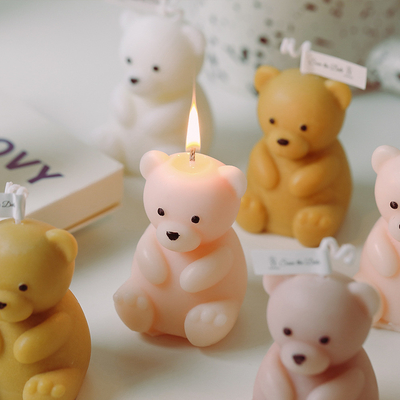 아로마홈 DIY 귀여운 테디는 맞춤화된 모양이 형성된 냄새가 난 캔들을 지닙니다
